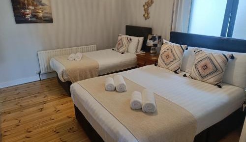 Triple Room with Private Bathroom