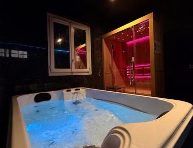 One-Bedroom Villa