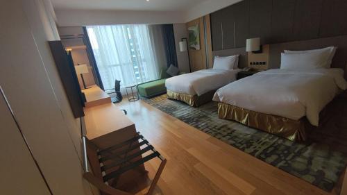 Standard King Room