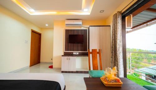 Double Room with Mountain View