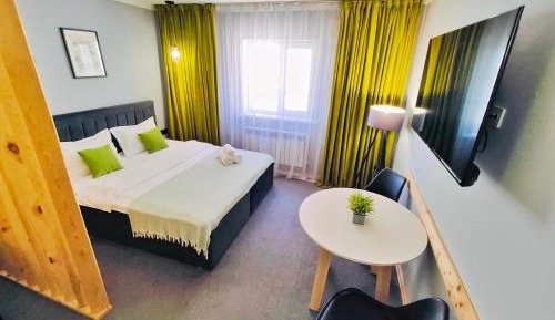 Queen Room