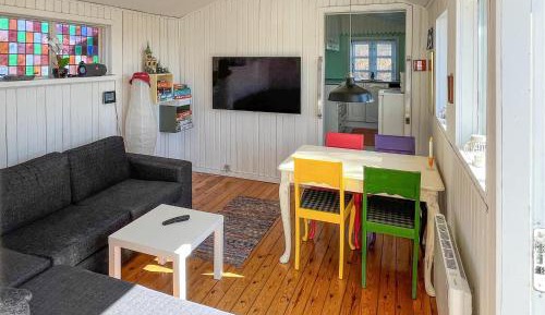 Two-Bedroom Holiday Home