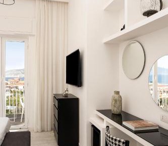 Deluxe Double or Twin Room with Sea View