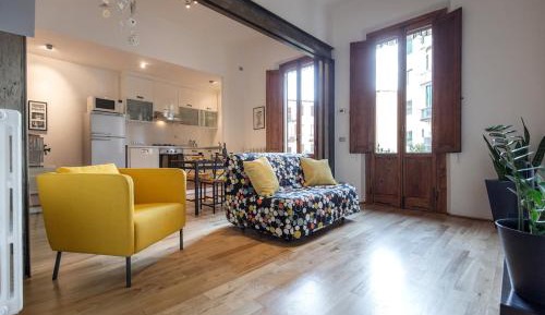 One-Bedroom Deluxe Apartment