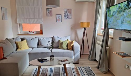 One-Bedroom Apartment with Garden View