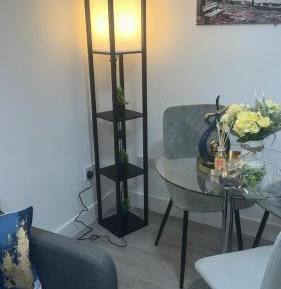 One-Bedroom Standard Apartment