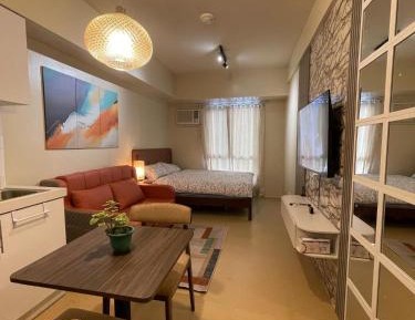 Studio with Sofa Bed