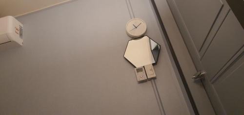 Room #1303399101