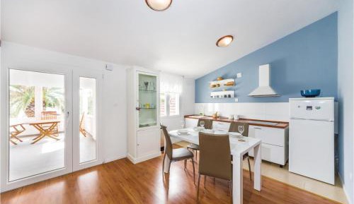 Five-Bedroom Holiday Home