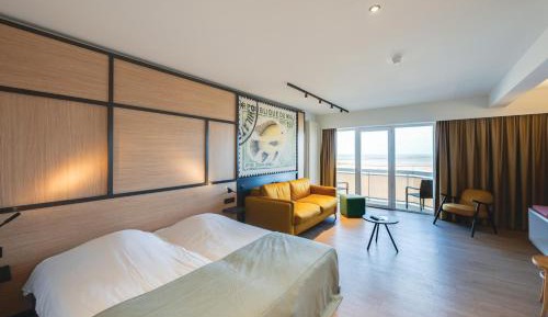 Twin Room with Sea View