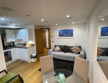 Two-Bedroom Deluxe Apartment