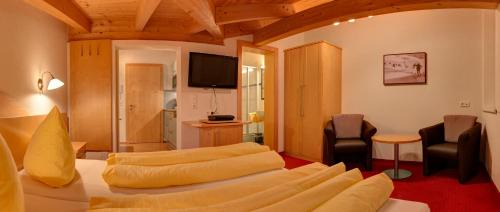 Standard Apartment (2 Adults)