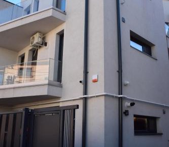 Studio with Balcony