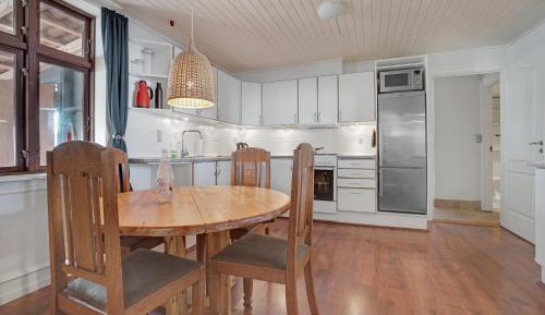 Four-Bedroom Holiday Home