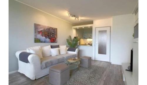 One-Bedroom Holiday Home
