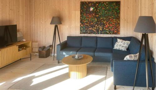 Four-Bedroom Holiday Home