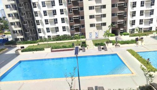 Studio with Pool View