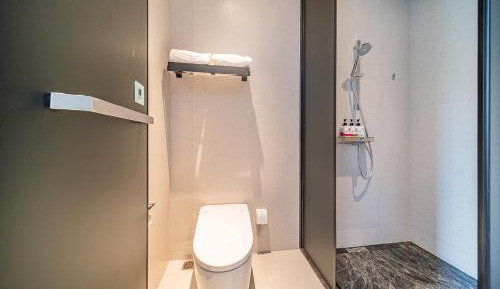 Business Double Room with Gym Access