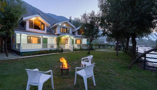 Three-Bedroom Villa