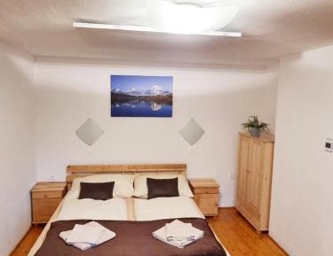 Studio with Sofa Bed