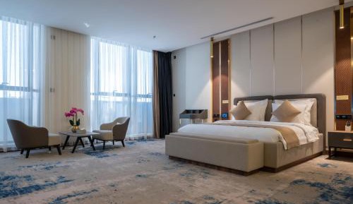 King Suite with Spa Bath