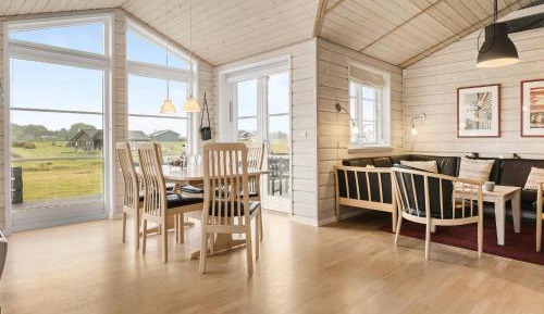 Three-Bedroom Holiday Home 