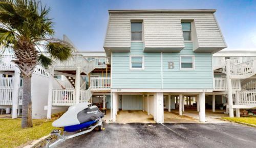 Two Bedroom Apartment 