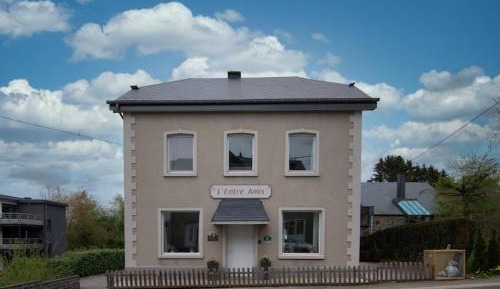 Four-Bedroom Holiday Home
