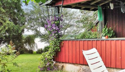 Two-Bedroom Holiday Home