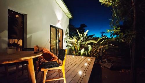 Villa with Garden View