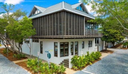Six-Bedroom Holiday Home