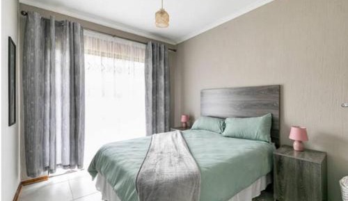 Double Room with Shared Bathroom