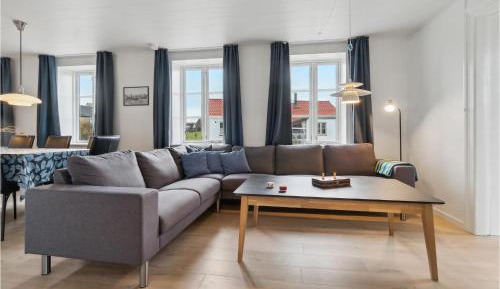 Six-Bedroom Holiday Home