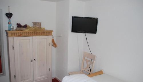 Single Room with Private Bathroom