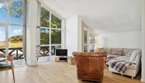 Three-Bedroom Holiday Home 