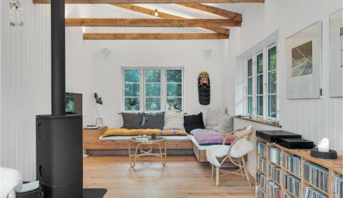 Five-Bedroom Holiday Home