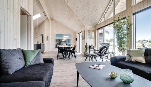 Six-Bedroom Holiday Home