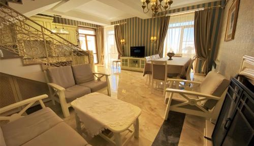 Deluxe Villa