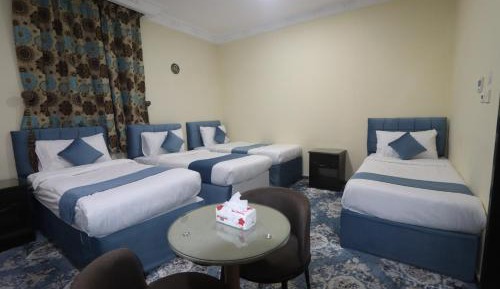 Triple Room with Private Bathroom