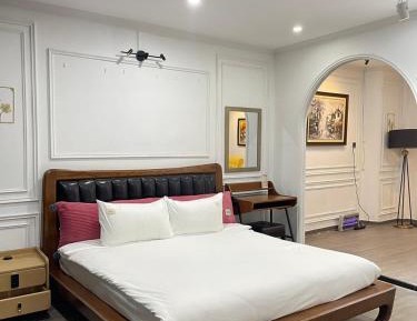 Studio with Sofa Bed