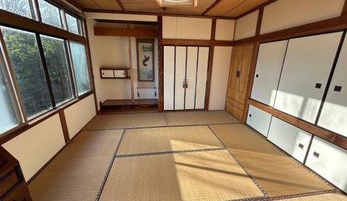 Mixed Dormitory Room