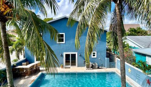 Four-Bedroom Holiday Home