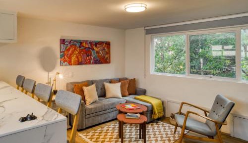 Three-Bedroom Standard Apartment
