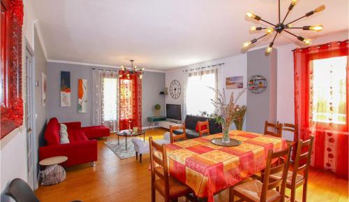 Six-Bedroom Holiday Home