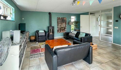 Three-Bedroom Holiday Home 