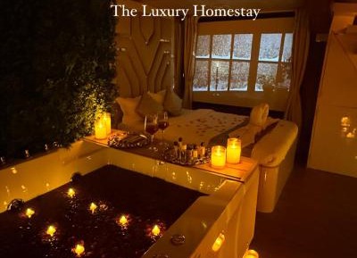 Queen Room with Spa Bath