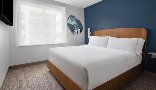Premium King Deluxe Suite