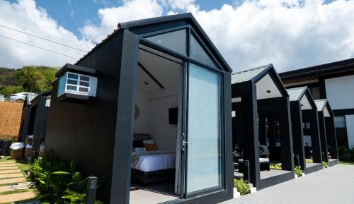 Double Room with Pool View