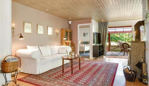 Two-Bedroom Holiday Home