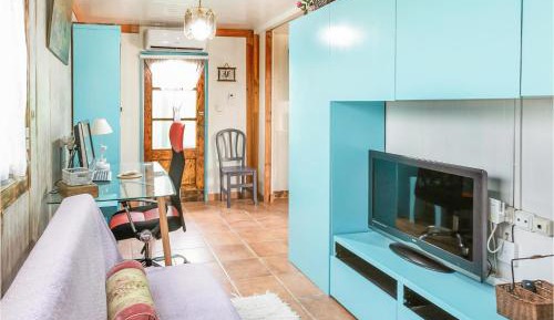 One-Bedroom Holiday Home